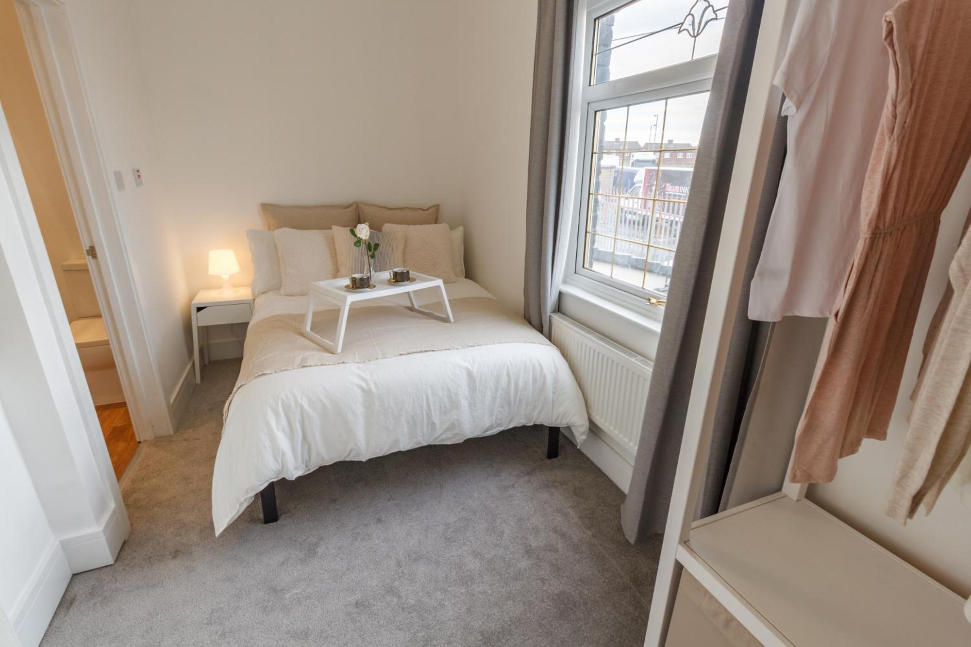 Sapphire Home Stay Liverpool Eksteriør billede