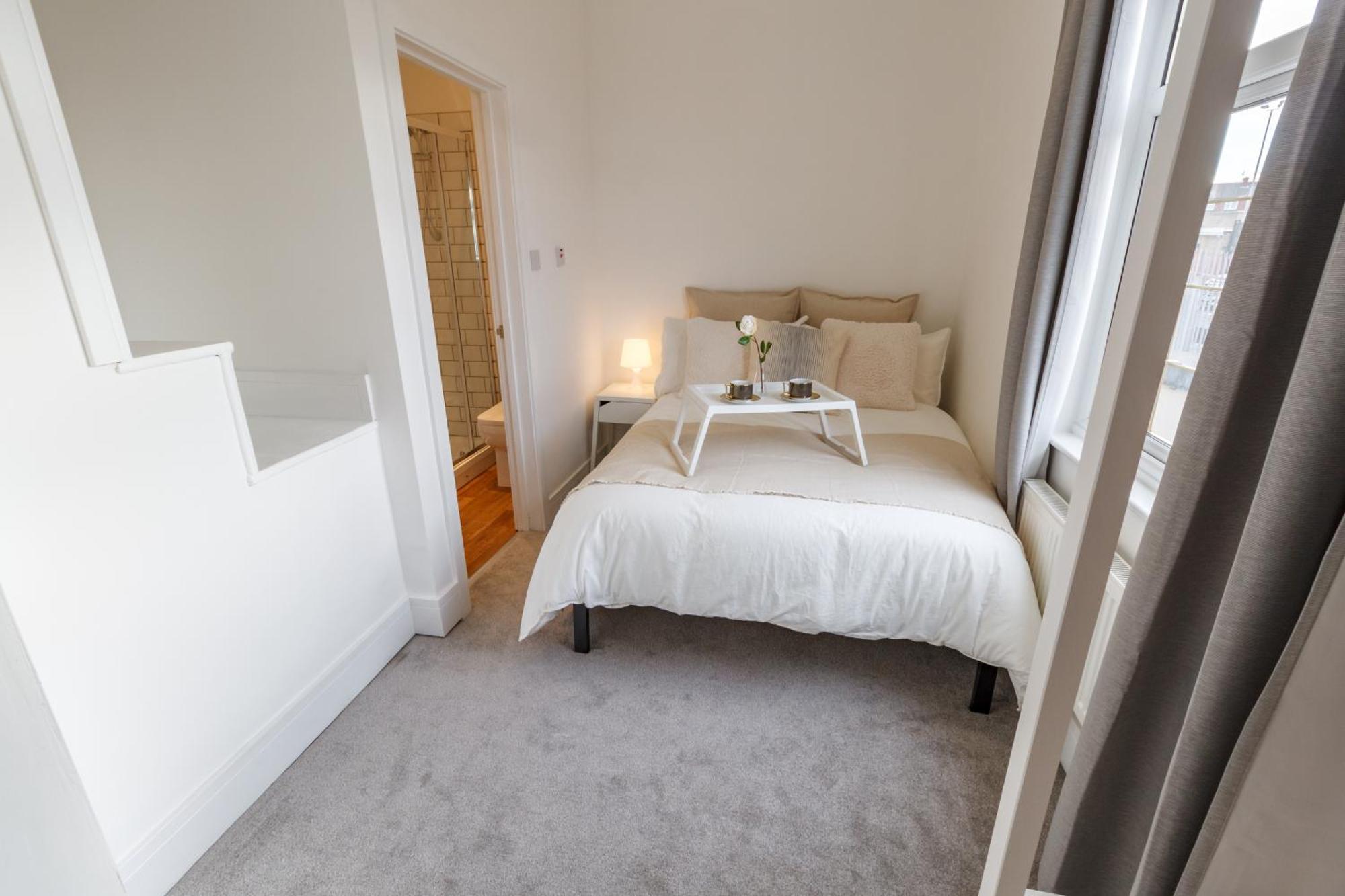 Sapphire Home Stay Liverpool Eksteriør billede